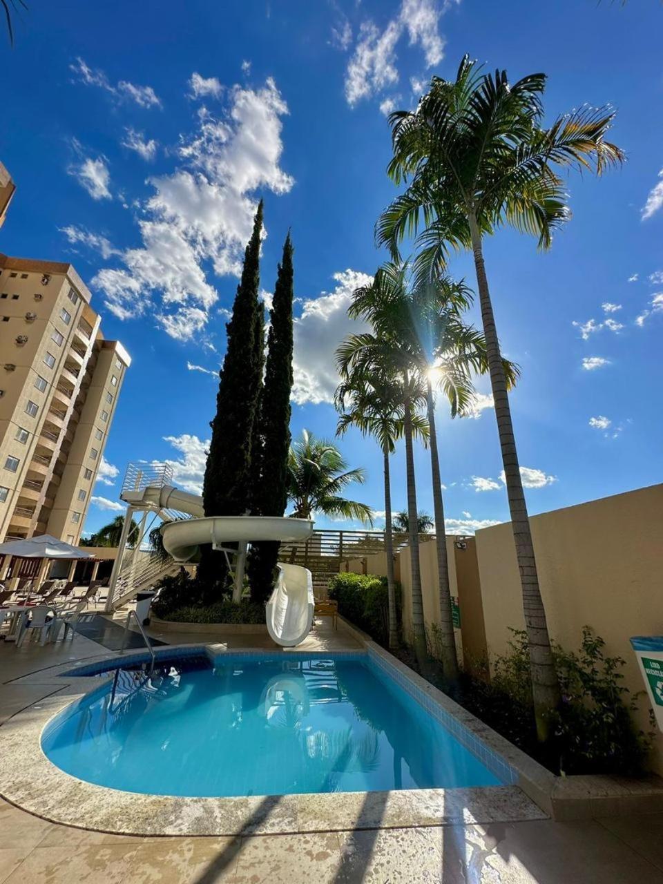 Caldas Novas - Prive Das Thermas II - Apto 3 Quartos - Parque Aquatico Lejlighedshotel Eksteriør billede