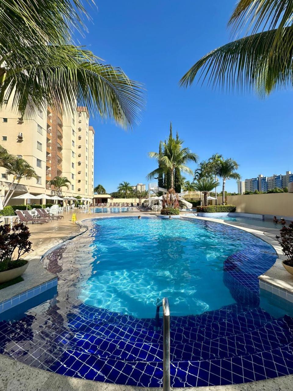 Caldas Novas - Prive Das Thermas II - Apto 3 Quartos - Parque Aquatico Lejlighedshotel Eksteriør billede